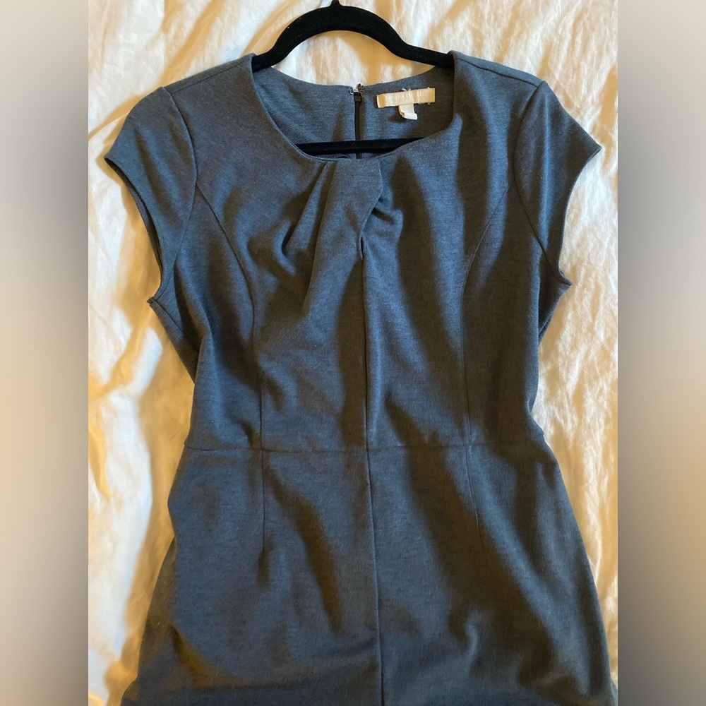 Banana Republic Grey Sheath Dress, Size 6, Like New